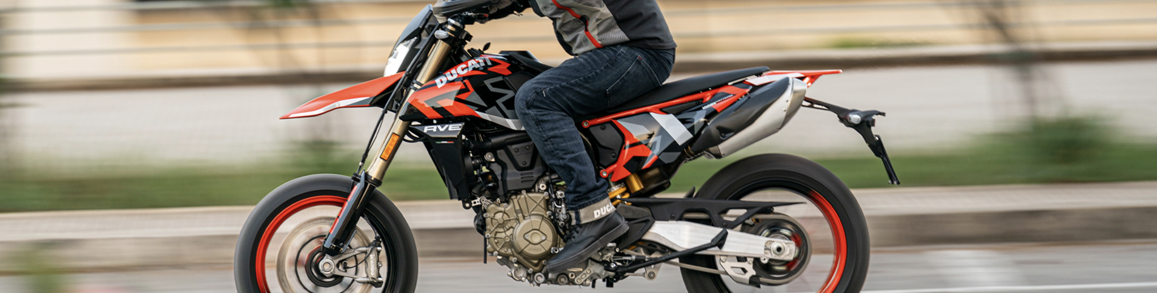 Hypermotard 698 Mono